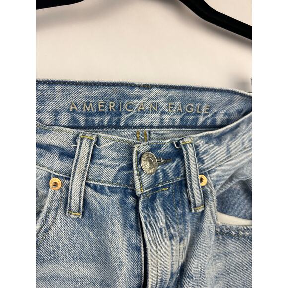 American Eagle 90s Straight Jeans Light Wash Distressed Cotton Denim Ripped - Picture 3 of 15